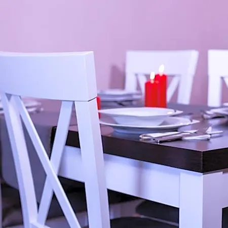 Wesola Hotel Lesznowola (Masovia)