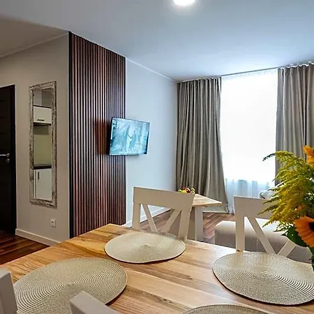 Wesola Hotel Lesznowola (Masovia)