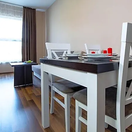 Wesola Hotel Lesznowola (Masovia)